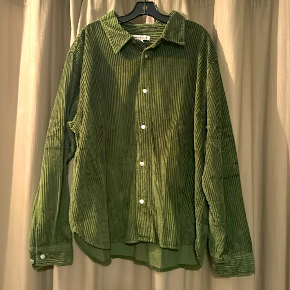 Urban Outfitters extra large men’s wide wail cord button down